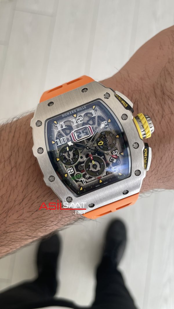 Richard Mille RM011 Titanium Flyback Chronograph Turuncu KU Factory Swiss ETA Saat Richard Mille RM011 Titanium Flyback Chronograph Turuncu KU Factory Swiss ETA Saat