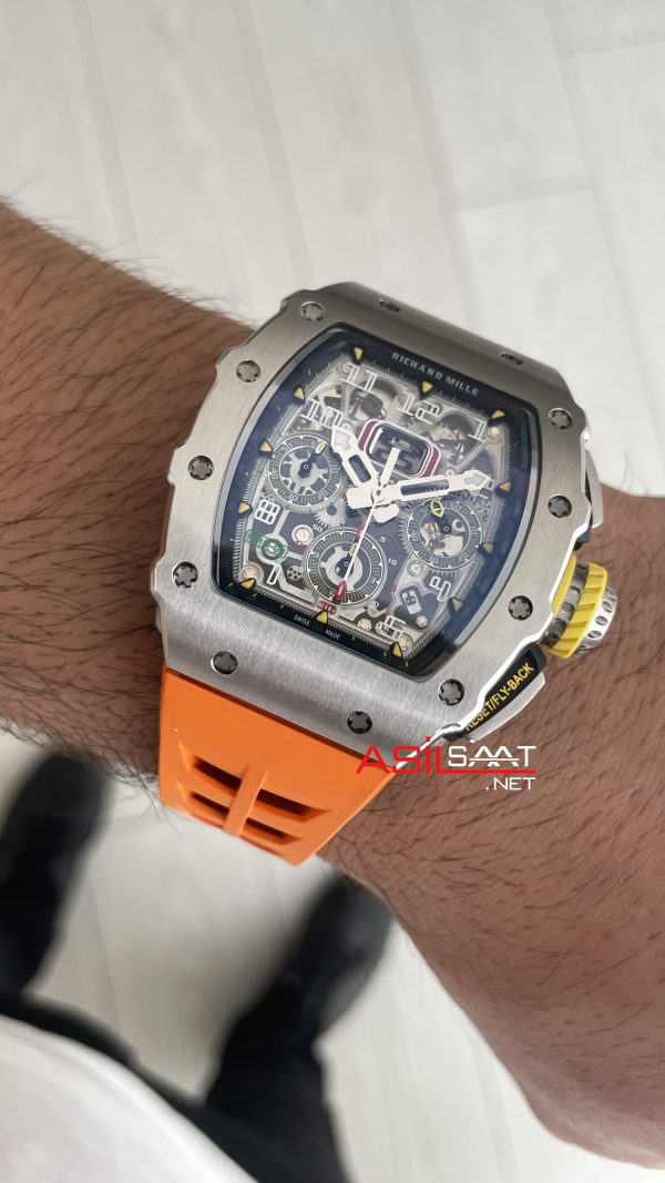 Richard Mille RM011 Titanium Flyback Chronograph Turuncu KU Factory Swiss ETA Saat Richard Mille RM011 Titanium Flyback Chronograph Turuncu KU Factory Swiss ETA Saat