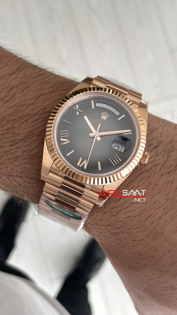 Rolex Day Date Slate Ombre 228235 Romen Dial 40mm President DD3255 Rosegold AR Factory V1 Super Clone Swiss ETA Saat Rolex Day Date Slate Ombre 228235 Romen Dial 40mm President DD3255 Rosegold AR Factory V1 Super Clone Swiss ETA Saat