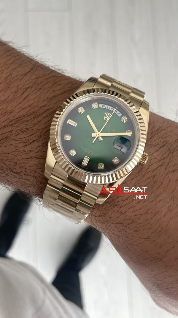 Rolex Day Date Yeşil 228238 Green Diamond Gold 40mm Replika Saat