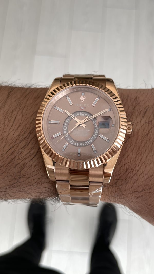 Rolex Sky Dweller Chocolate 326935 Oyster Rosegold 42mm Replika Saat