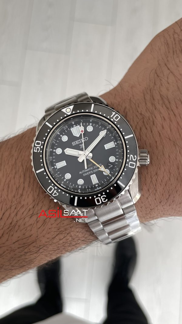 Seiko Prospex GMT Heritage HBC002J1 Erkek Kol Saati Seiko Prospex GMT Heritage HBC002J1 Erkek Kol Saati