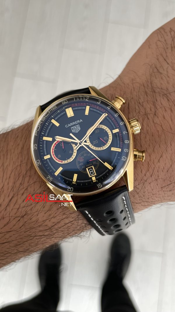 TAG Heuer Porsche Carrera Chronograph Gold Siyah Kadran 40mm Replika Saat TAG Heuer Porsche Carrera Chronograph Gold Siyah Kadran 40mm Replika Saat