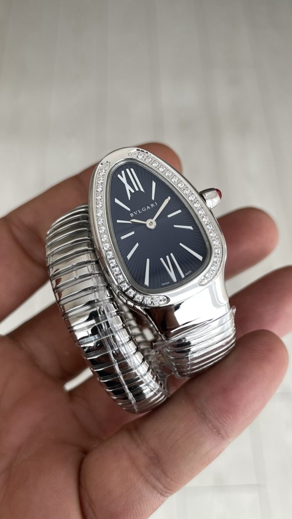 Bulgari Serpenti Tubogas Diamond Mavi Kadran Silver 35mm Kadın Kol Saati Bulgari Serpenti Tubogas Diamond Mavi Kadran Silver 35mm Kadın Kol Saati