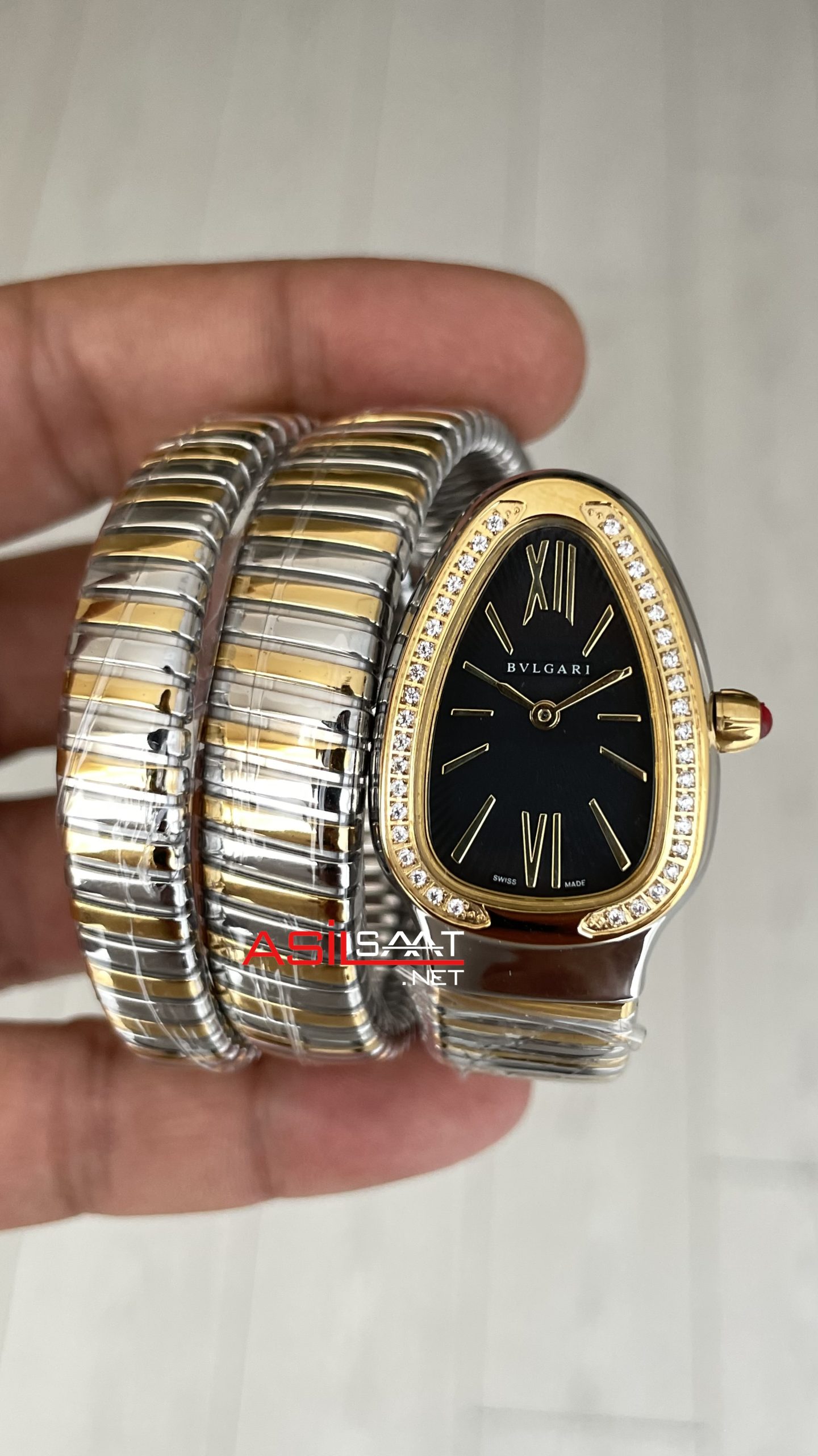 Bulgari Serpenti Tubogas Diamond Siyah Kadran 35mm Two Tone Gold Üç Sarmalı Kadın Kol Saati