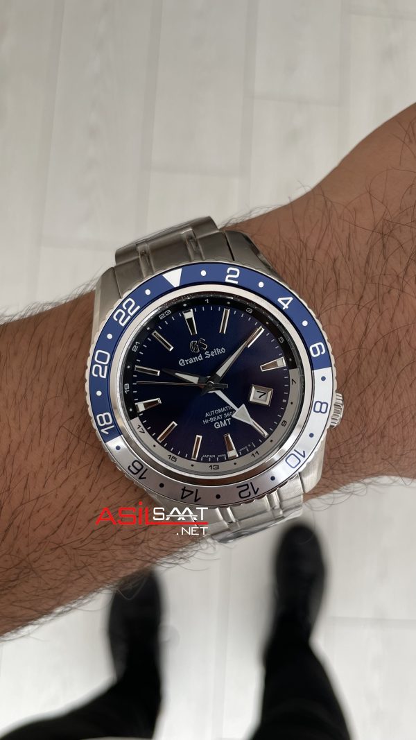 Grand Seiko GMT Sport Collection 44mm Mavi Kadran Replika Saat Grand Seiko GMT Sport Collection 44mm Mavi Kadran Replika Saat
