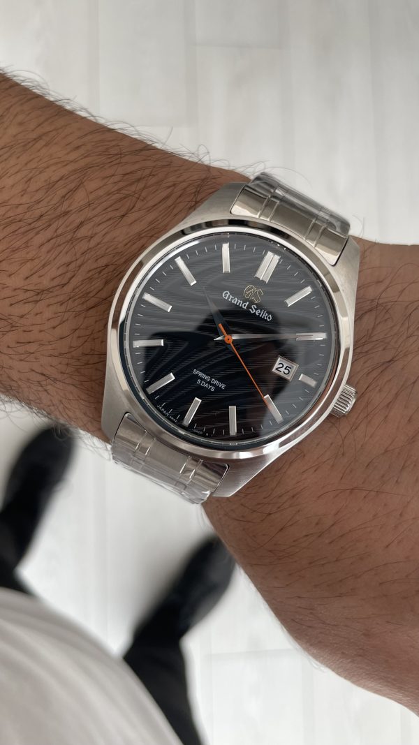 Grand Seiko Siyah Kadran 42mm Silver Grand Seiko Siyah Kadran 42mm Silver