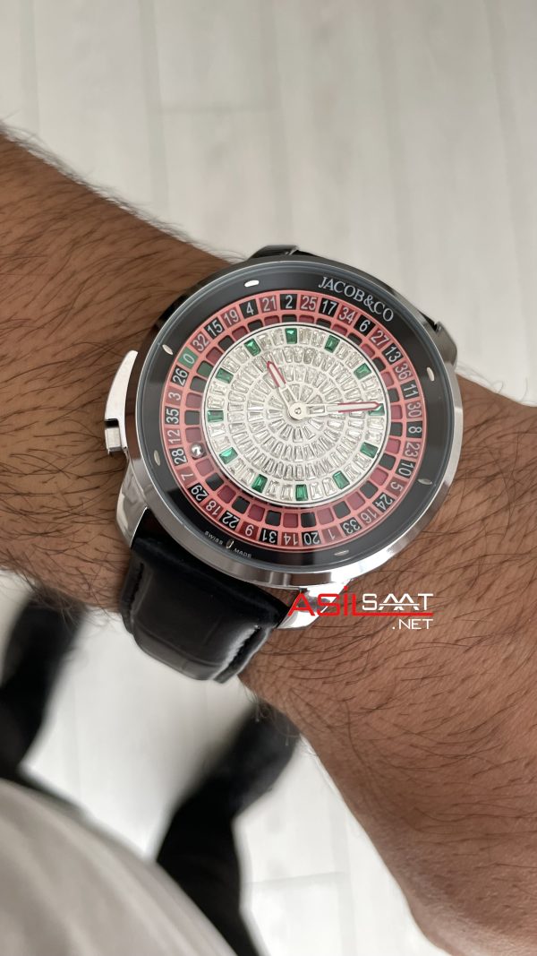 Jacob & Co. Casino Rulet Dimamond Siyah Kadran 44mm Silver Replika Saat Jacob & Co. Casino Rulet Dimamond Siyah Kadran 44mm Silver Replika Saat