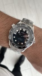 Omega Seamaster Diver 300M Siyah Kadran 42mm Swiss ETA Saat VR+ Factory