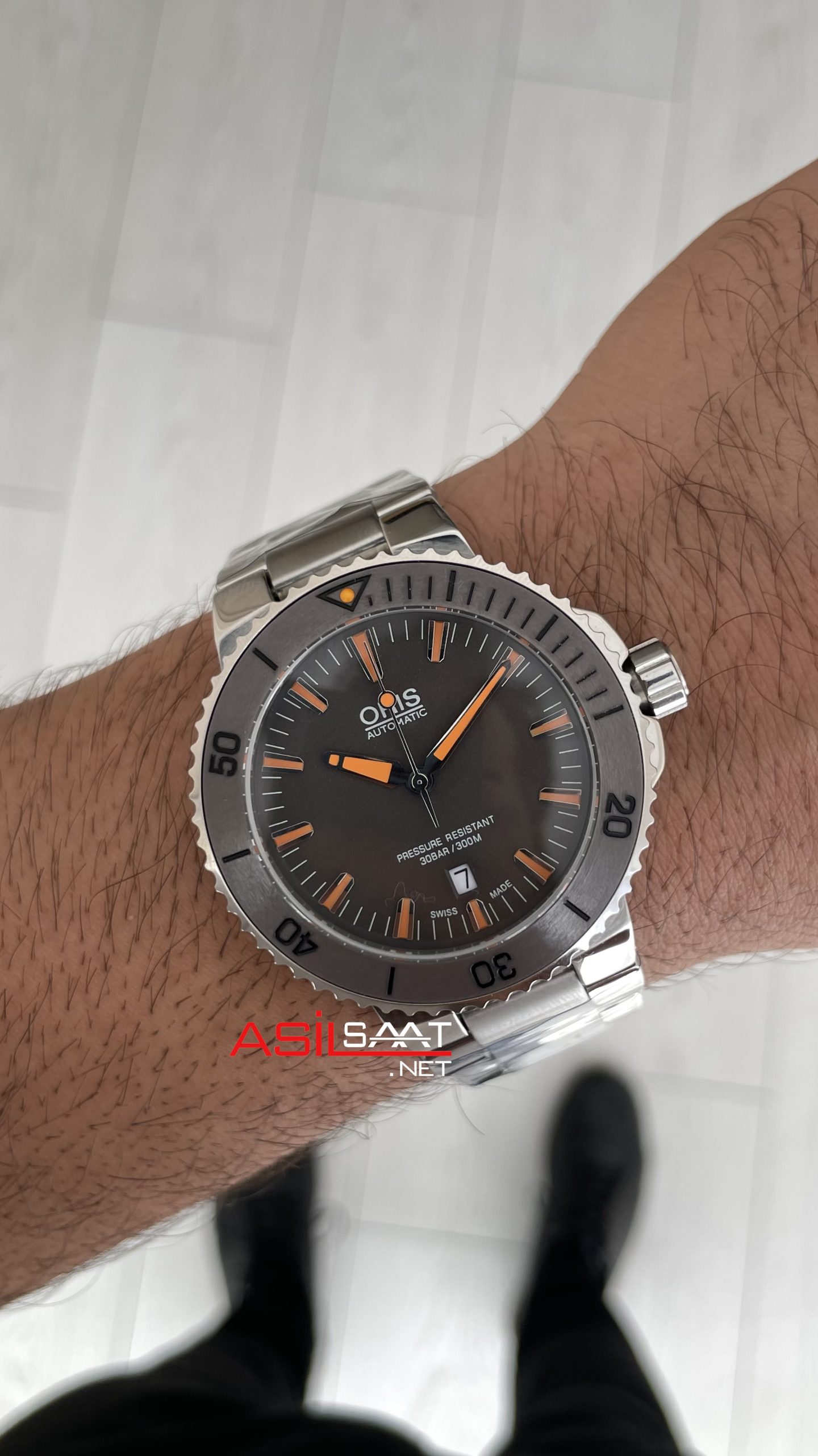 Oris Aquis Date 43mm Gri Kadran Replika Saat