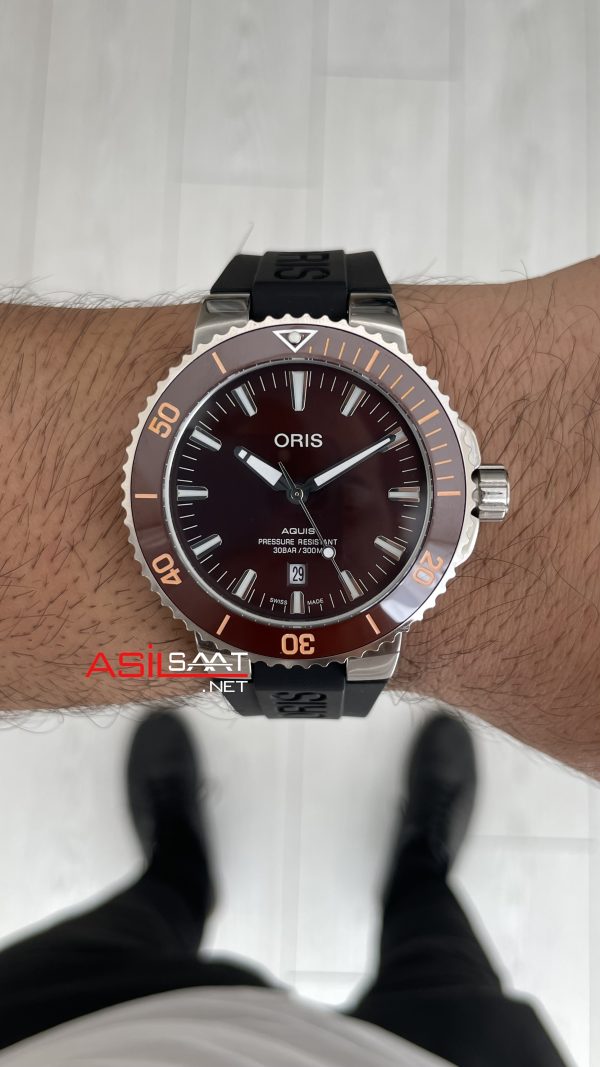 Oris Aquis Date Brown 43mm Kauçuk Replika Saat Oris Aquis Date Brown 43mm Kauçuk Replika Saat