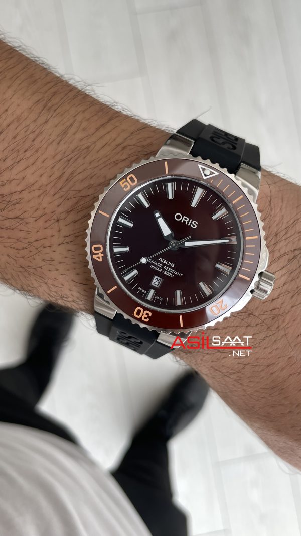 Oris Aquis Date Brown 43mm Kauçuk Replika Saat Oris Aquis Date Brown 43mm Kauçuk Replika Saat