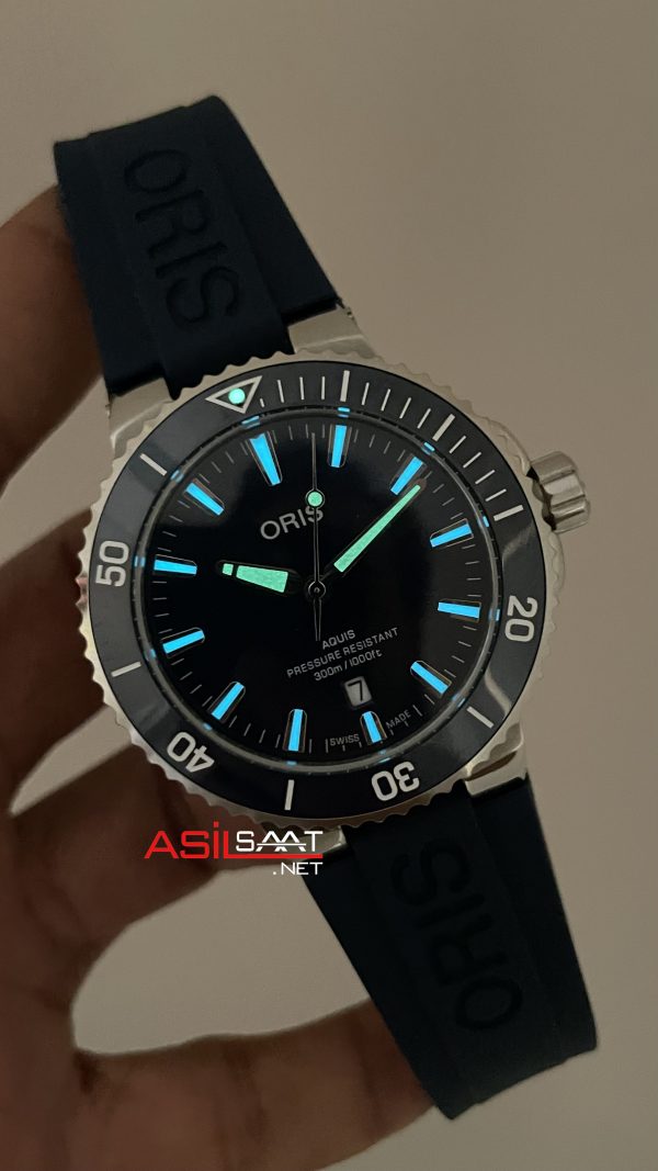 Oris Aquis Date Mavi 43mm Kauçuk Replika Saat Oris Aquis Date Mavi 43mm Kauçuk Replika Saat