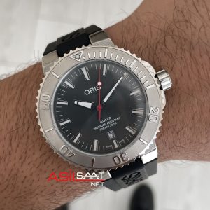 Oris Aquis Date Relief 43mm Gri Kadran Kauçuk Replika Saat