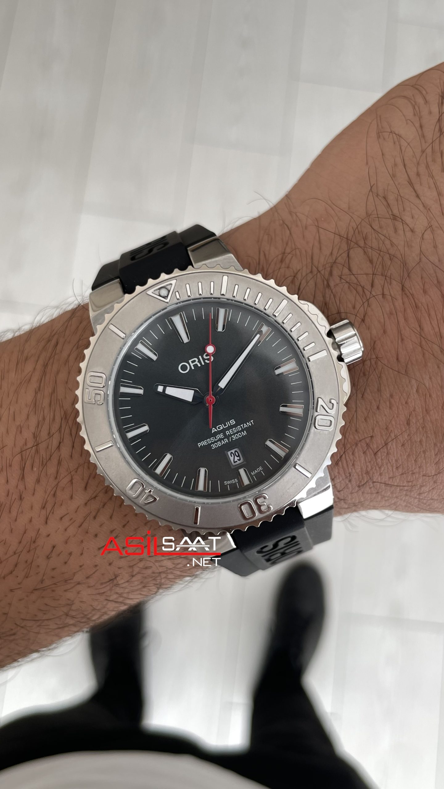 Oris Aquis Date Relief 43mm Gri Kadran Kauçuk Replika Saat
