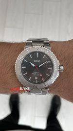 Oris Aquis Date Relief 43mm Gri Kadran Replika Saat