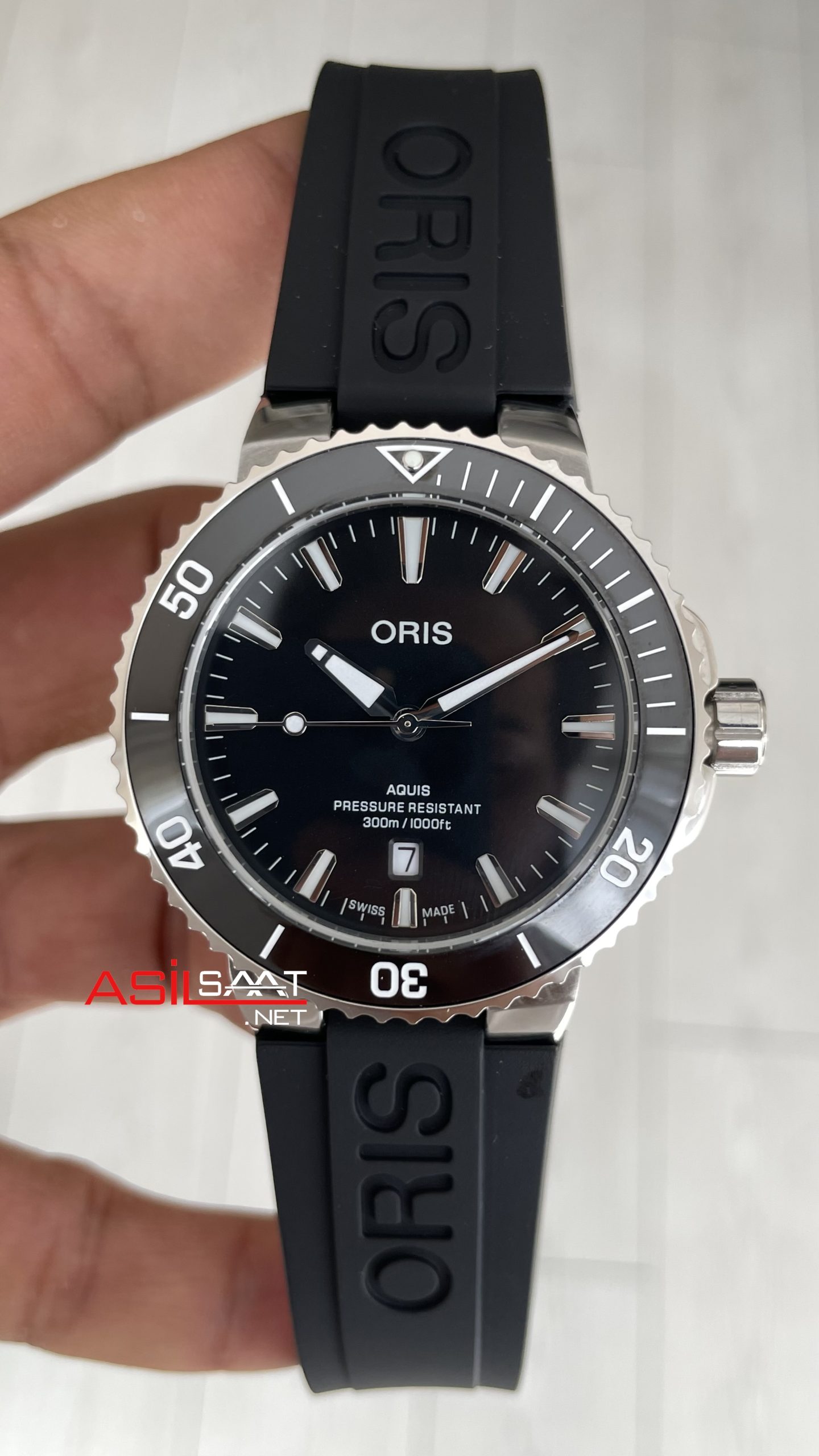Oris Aquis Date Siyah 43mm Kauçuk Replika Saat