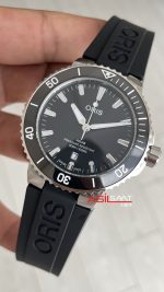 Oris Aquis Date Siyah 43mm Kauçuk Replika Saat