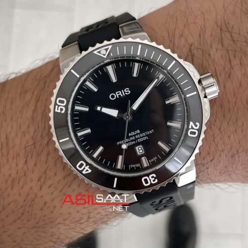 Oris Aquis Date Siyah 43mm Kauçuk Replika Saat