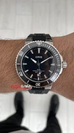 Oris Aquis Date Siyah 43mm Kauçuk Replika Saat