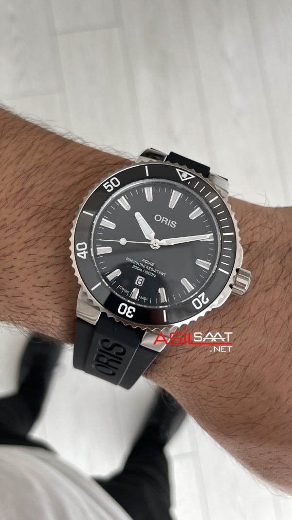 Oris Aquis Date Siyah 43mm Kauçuk Replika Saat Oris Aquis Date Siyah 43mm Kauçuk Replika Saat