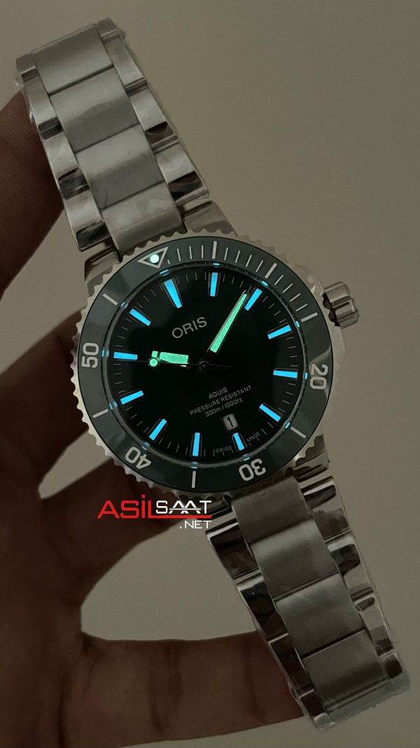 Oris Aquis Date Yeşil 43mm Replika Saat Oris Aquis Date Yeşil 43mm Replika Saat