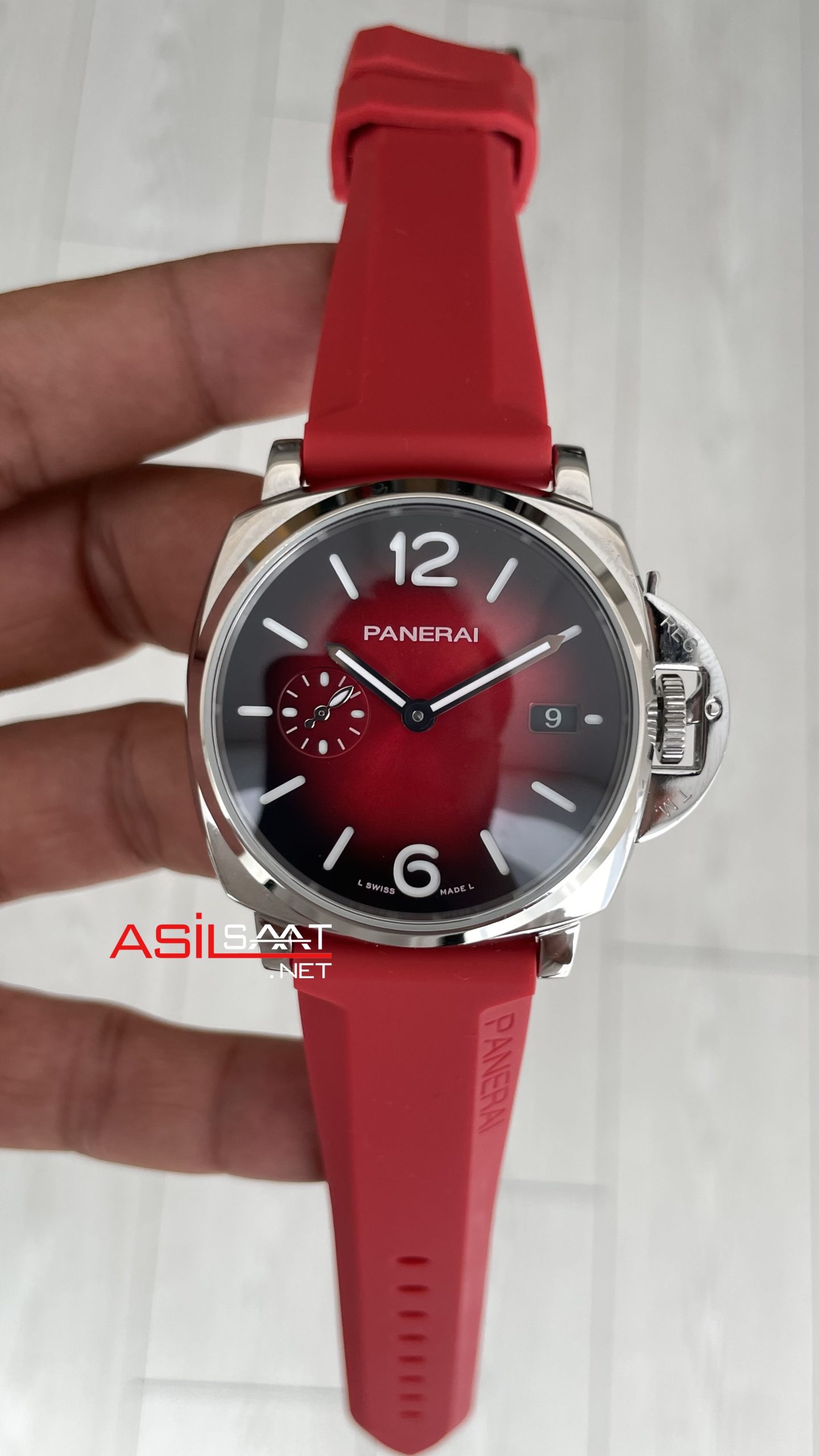 Panerai Luminor Due PAM01424 Burgundy 42mm Replika Saat Panerai Luminor Due PAM01424 Burgundy 42mm Replika Saat