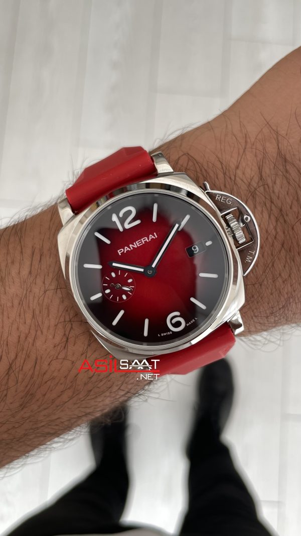 Panerai Luminor Due PAM01424 Burgundy 42mm Replika Saat Panerai Luminor Due PAM01424 Burgundy 42mm Replika Saat