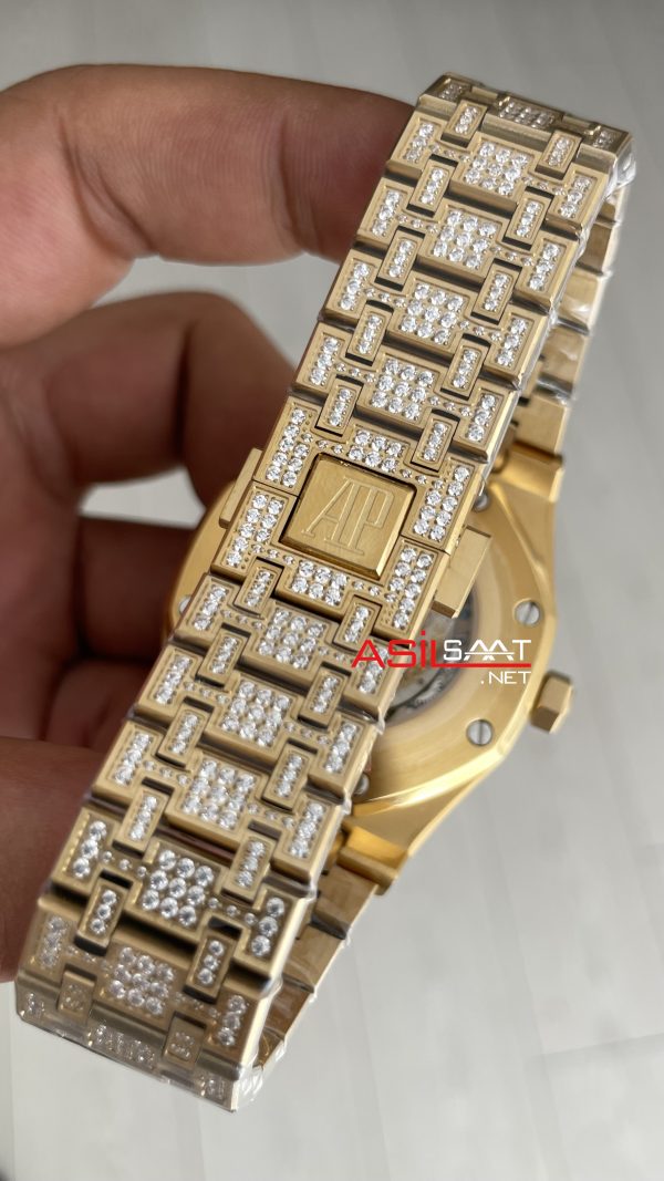 Audemars Piguet Royal Oak Diamond 41mm Gold Replika Saat