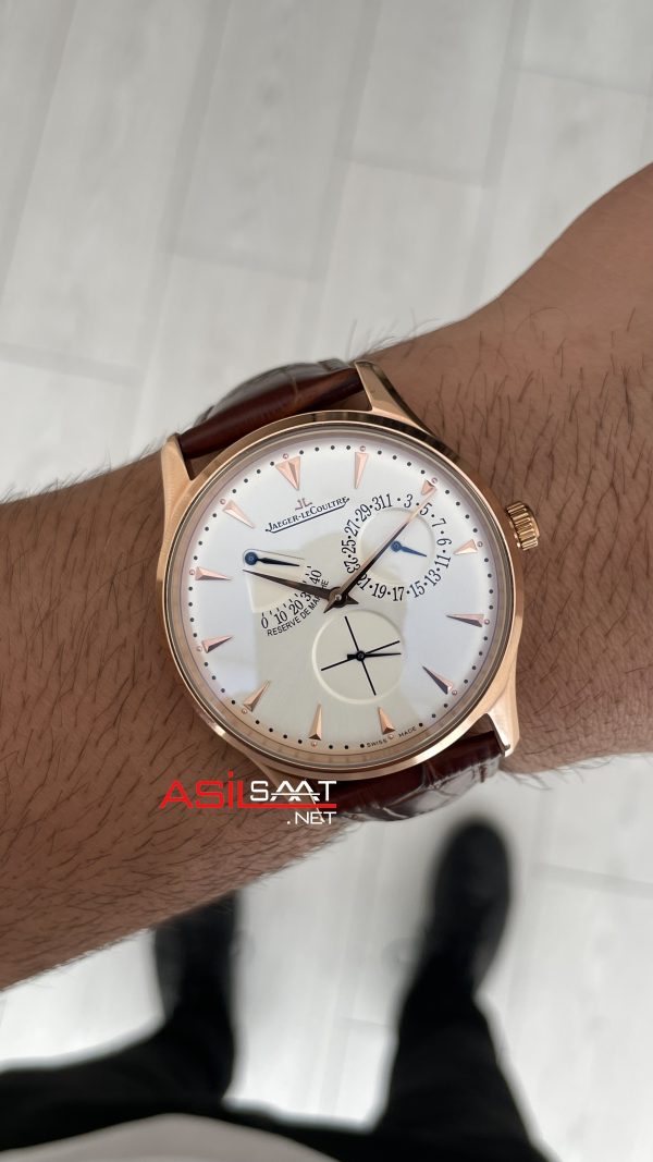 Jaeger-LeCoultre Master Ultra Thin Réserve de Marche Rosegold 40mm Beyaz Kadran Replika Saat Jaeger-LeCoultre Master Ultra Thin Réserve de Marche Rosegold 40mm Beyaz Kadran Replika Saat