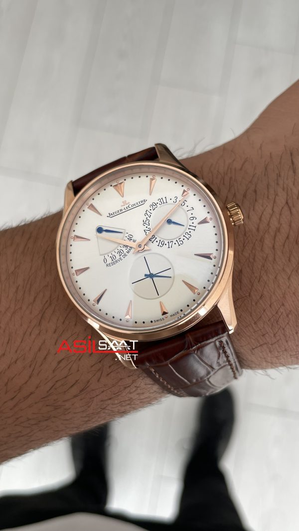 Jaeger-LeCoultre Master Ultra Thin Réserve de Marche Rosegold 40mm Beyaz Kadran Replika Saat Jaeger-LeCoultre Master Ultra Thin Réserve de Marche Rosegold 40mm Beyaz Kadran Replika Saat