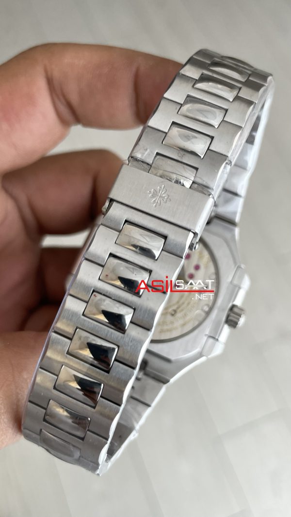 Patek Philippe Cubitus 5822P Date Day Moon Phase 45mm Silver Beyaz Kadran Patek Philippe Cubitus 5822P Date Day Moon Phase 45mm Silver Beyaz Kadran