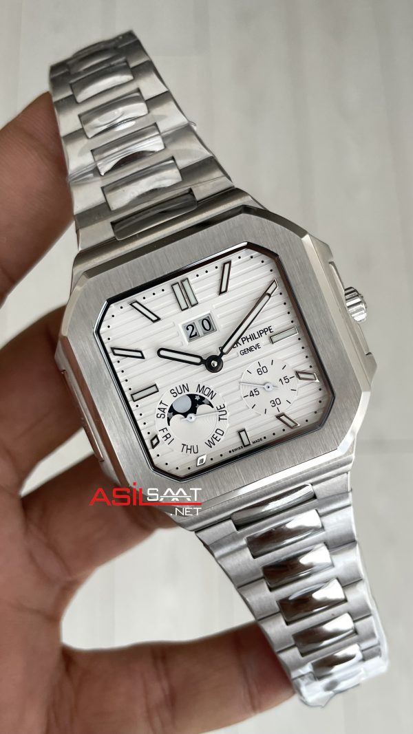 Patek Philippe Cubitus 5822P Date Day Moon Phase 45mm Silver Beyaz Kadran Patek Philippe Cubitus 5822P Date Day Moon Phase 45mm Silver Beyaz Kadran