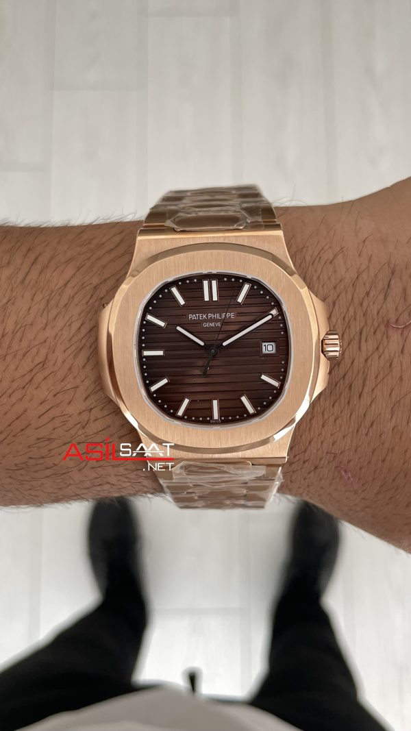 Patek Philippe Nautilus 5711 Chocolate Rosegold 40mm Kahverengi Kadrarn PP Factory Patek Philippe Nautilus 5711 Chocolate Rosegold 40mm Kahverengi Kadrarn PP Factory