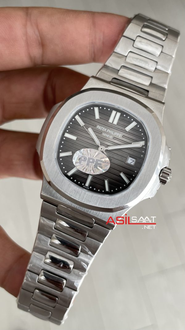 Patek Philippe Nautilus 5711 Gri Kadran 40mm PP Factory