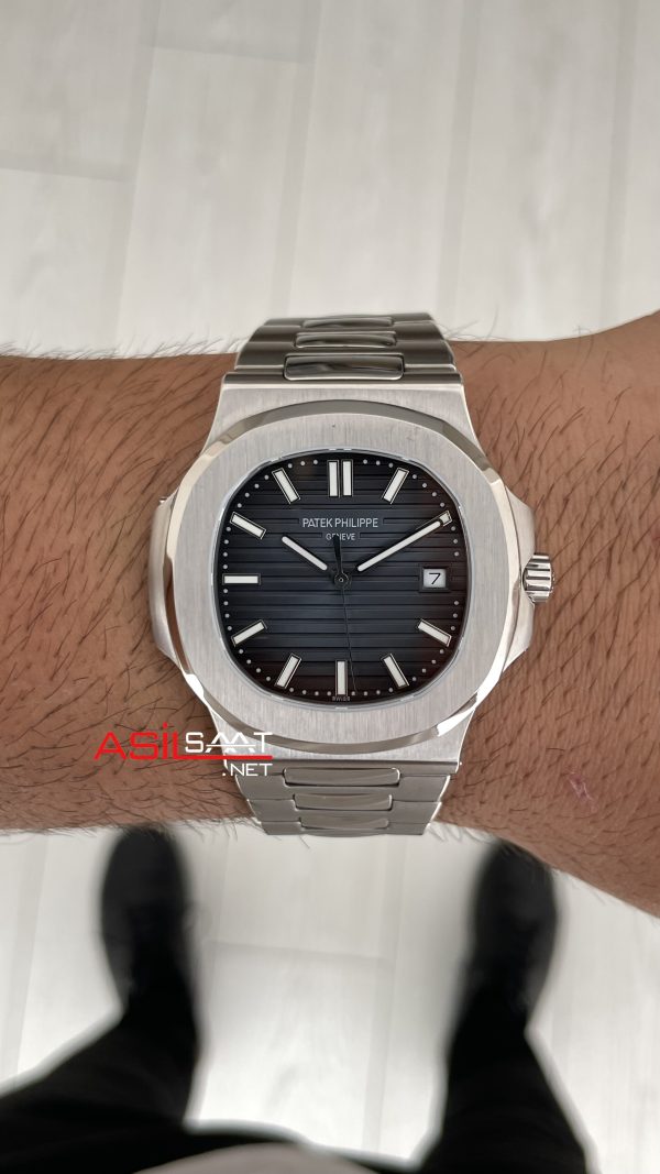 Patek Philippe Nautilus 5711 Mavi Kadran 40mm PP Factory