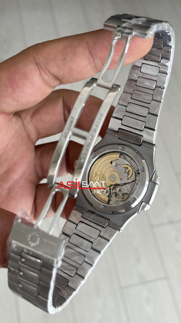 Patek Philippe Nautilus 5711 Siyah Kadran 40mm PP Factory Patek Philippe Nautilus 5711 Siyah Kadran 40mm PP Factory
