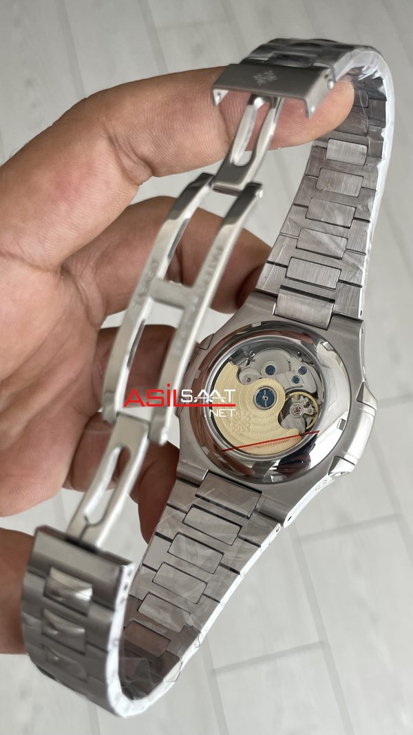 Patek Philippe Nautilus 5726 Annual Calendar Moonphase Silver Siyah Kadran Replika Saat Patek Philippe Nautilus 5726 Annual Calendar Moonphase Silver Siyah Kadran Replika Saat