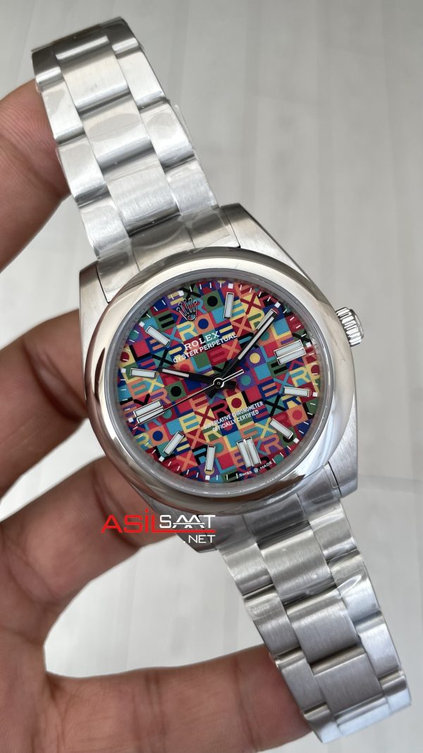 Rolex Oyster Celebration 134300 Silver 41mm Rolex Oyster Celebration 134300 Silver 41mm