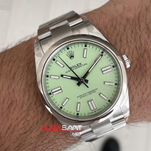 Rolex Oyster Perpetual Fıstık Yeşili 124300 Pistachio Dial 41mm VS Factory V2 DD3230 Tungsten Super Clone Swiss ETA Saat