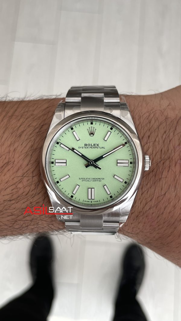 Rolex Oyster Perpetual Fıstık Yeşili 124300 Pistachio Dial 41mm VS Factory V2 DD3230 Tungsten Super Clone Swiss ETA Saat