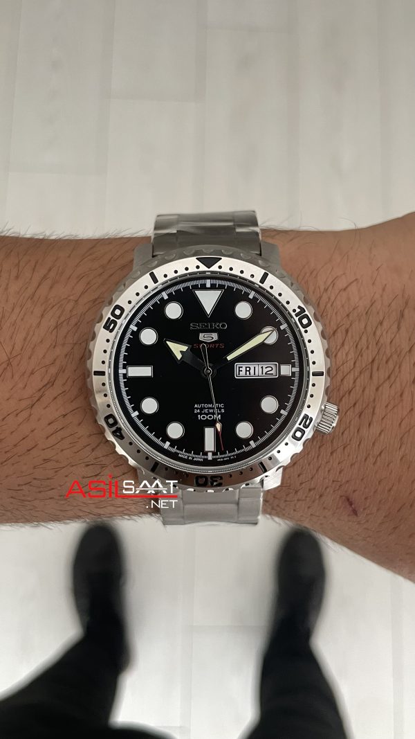 Seiko 5 Sports SRPC61J Siyah Kadran 45mm Seiko 5 Sports SRPC61J Siyah Kadran 45mm