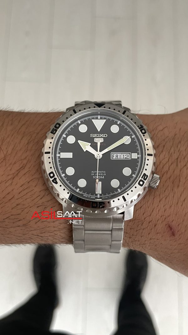Seiko 5 Sports SRPC61J Siyah Kadran 45mm Seiko 5 Sports SRPC61J Siyah Kadran 45mm