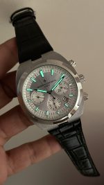 Vacheron Constantin Overseas Silver 44mm Beyaz Kadran Replika Saat