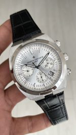 Vacheron Constantin Overseas Silver 44mm Beyaz Kadran Replika Saat