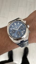 Vacheron Constantin Overseas Silver 44mm Mavi Kadran Replika Saat