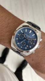 Vacheron Constantin Overseas Silver 44mm Mavi Kadran Replika Saat